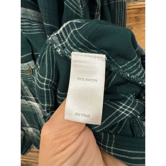 J. Jill Womens Button Up Shirt Blouse Tunic Top Green Plaid Pockets Sz L - Picture 4 of 8